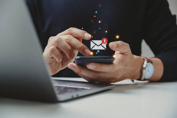 The Secret Reason We’re All Addicted to Notifications